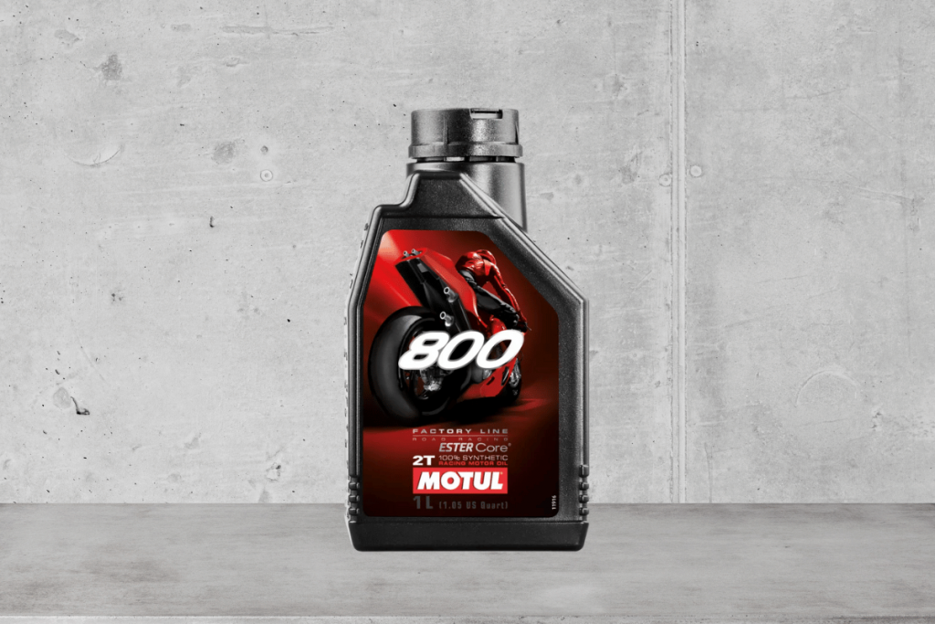 huile Motul 800 2T