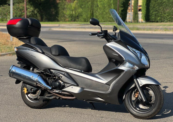 Honda Silver wing 600 ABS 2015 - Pyramide Motos